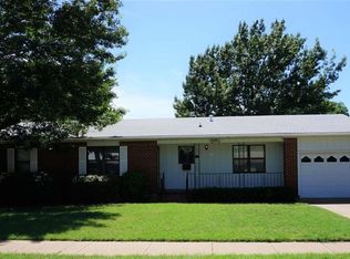 5040 Lindale Dr, Wichita Falls, TX 76310