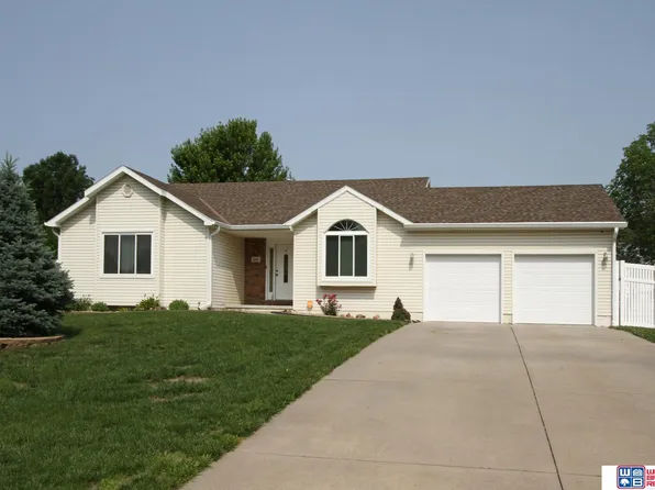 2421 N 83rd St, Lincoln, NE 68507