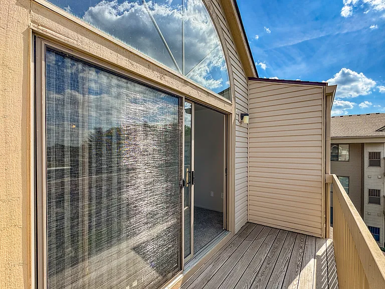 Outdoor space at Prentiss Pointe Apartments