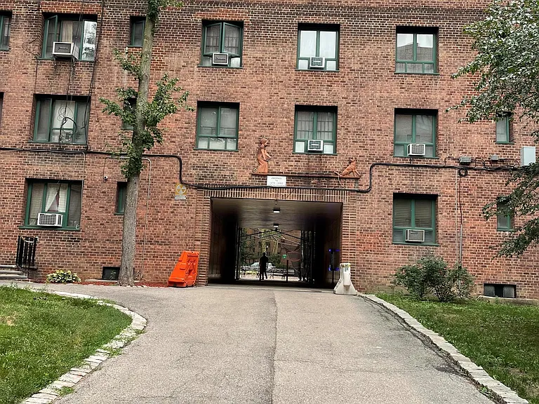 1480 Parkchester Rd #MA — Photo 8