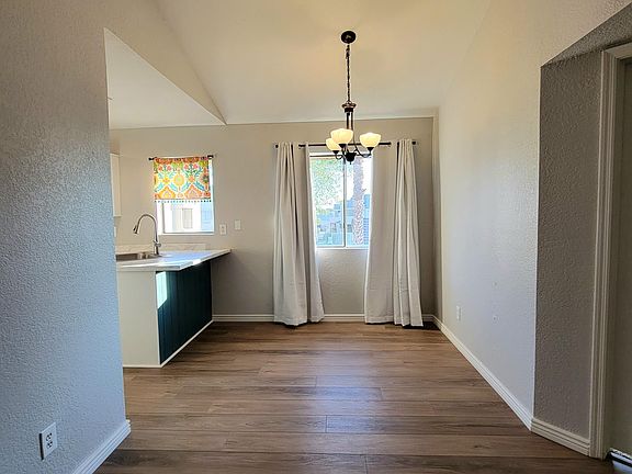5th image of 2035 S Elm St Unit 213