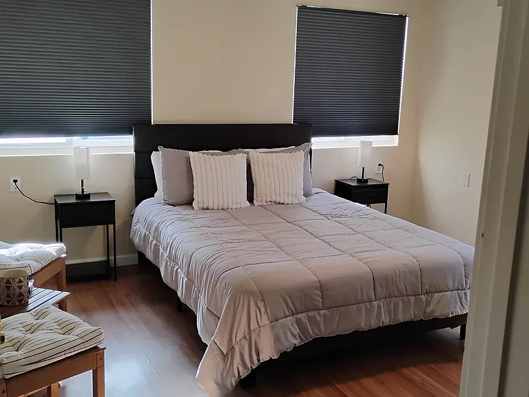 5954 Broadmoor Dr — Photo 16