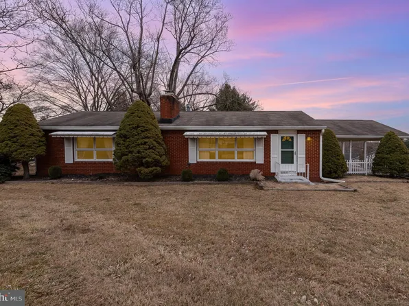 2611 Rohe Dr, Kingsville, MD 21087