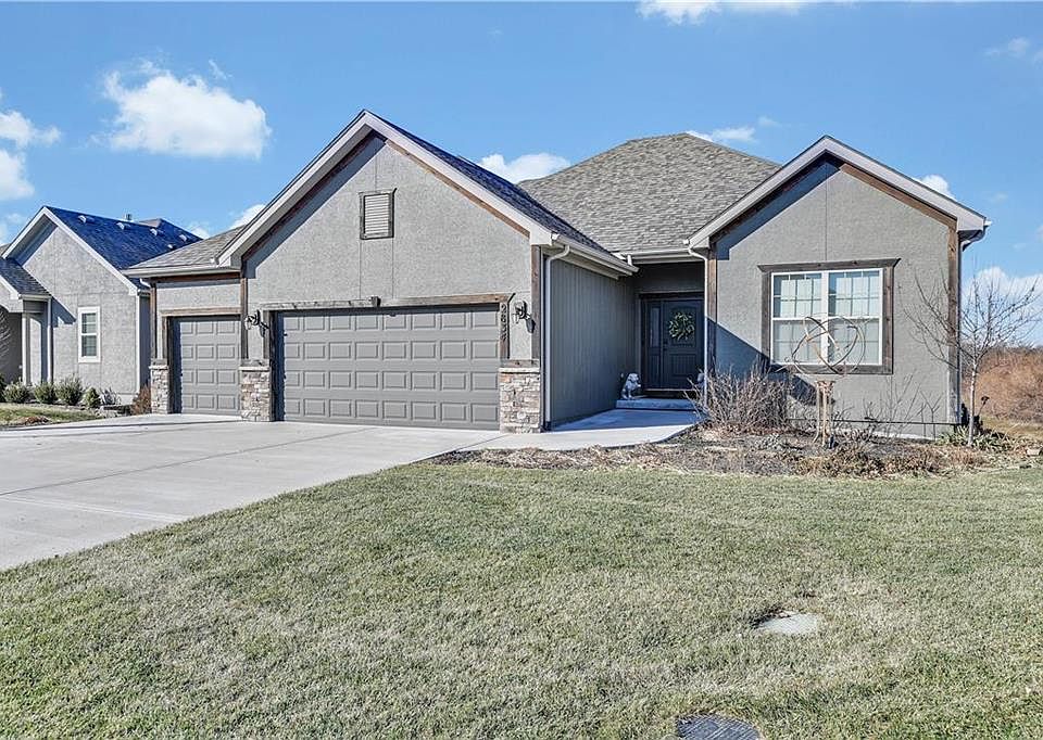 2834 N 114th St, Kansas City, KS 66109 Zillow