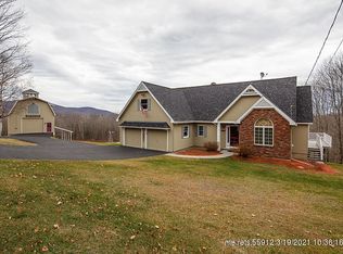 573 Mosher Hill Rd, Farmington, ME 04938