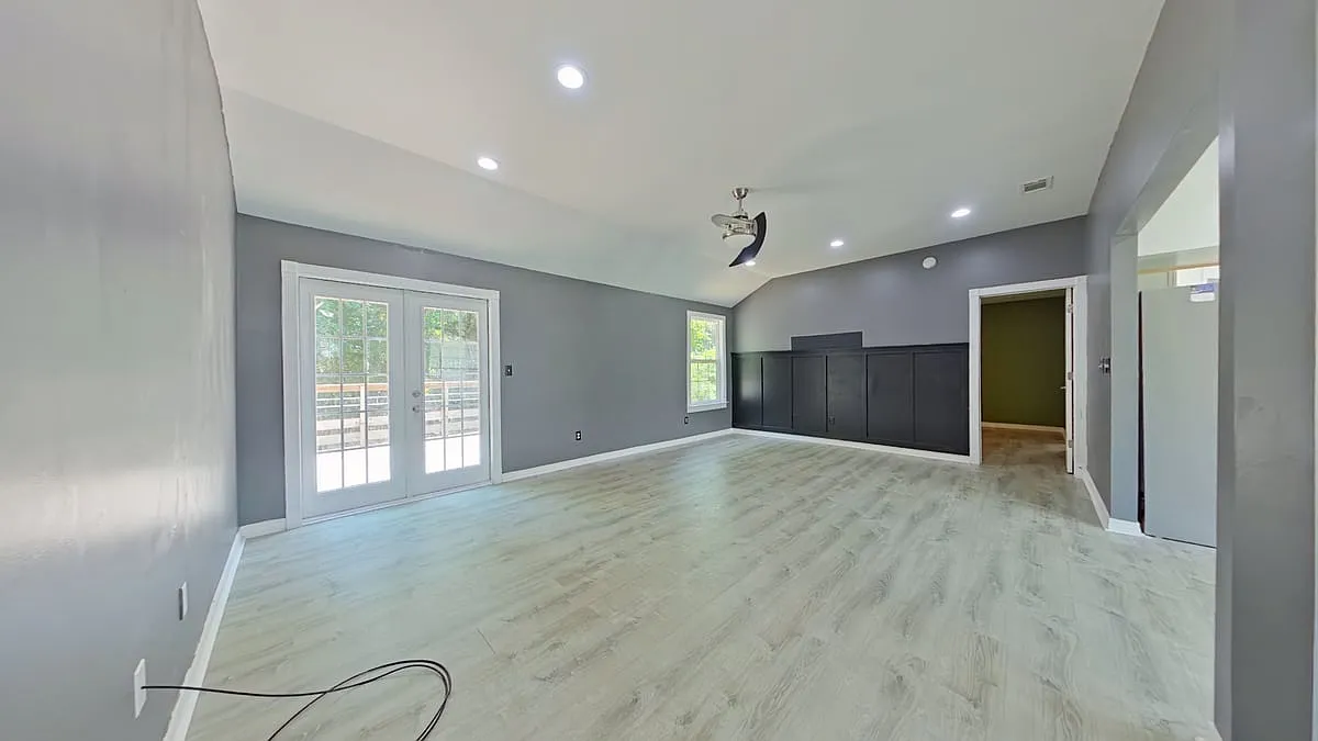415 Juniper Drive — Photo 2