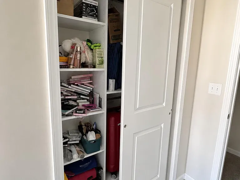 16 Theater Dr — Photo 22
