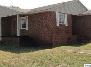 414 6th St, Muscle Shoals, AL 35661