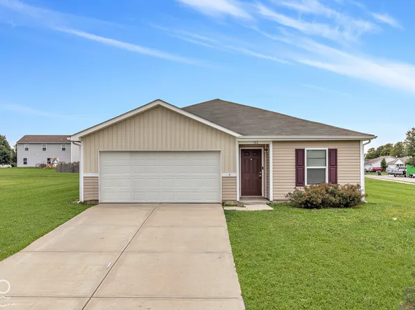 302 Shrack Ln, Dunkirk, IN 47336