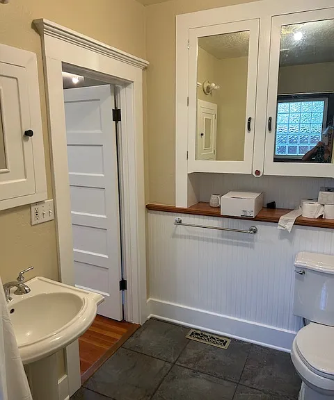 372 Iowa St — Photo 33