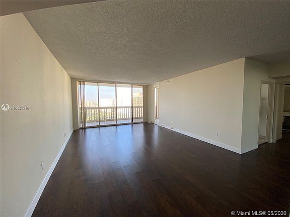 4th image of 2000 Island Blvd APT 2805