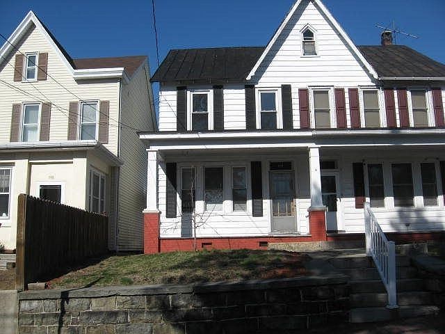 1st image of 117 S Saint Peter St
