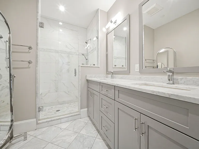 324 Tappan St #2 — Photo 10