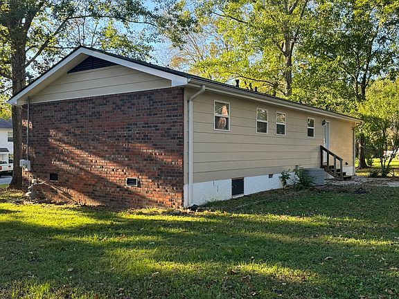 3rd image of 317 Longwood St