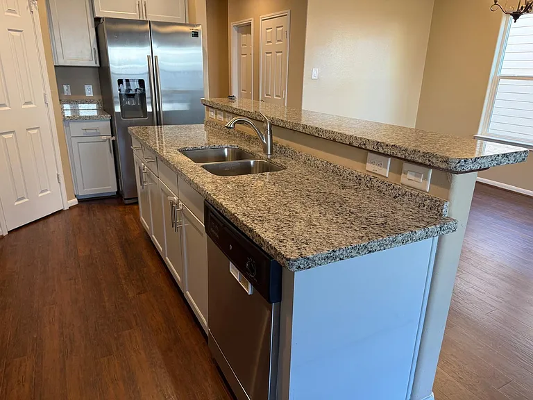 17134 Wilthorne Gardens Ct — Photo 6