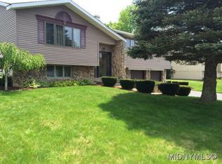 470 Roseclair Ave, Utica, NY 13502