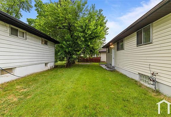 4th image of 4232 Smithfield Pl