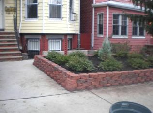 124 Magnolia Ave #A, Jersey City, NJ 07306