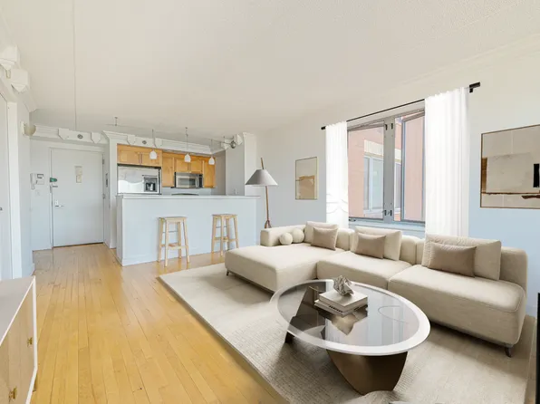 53 Boerum Place image 3 of 11