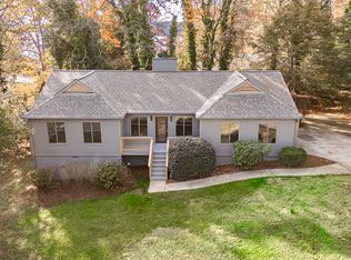 2205 Papp Dr, Gainesville, GA 30506