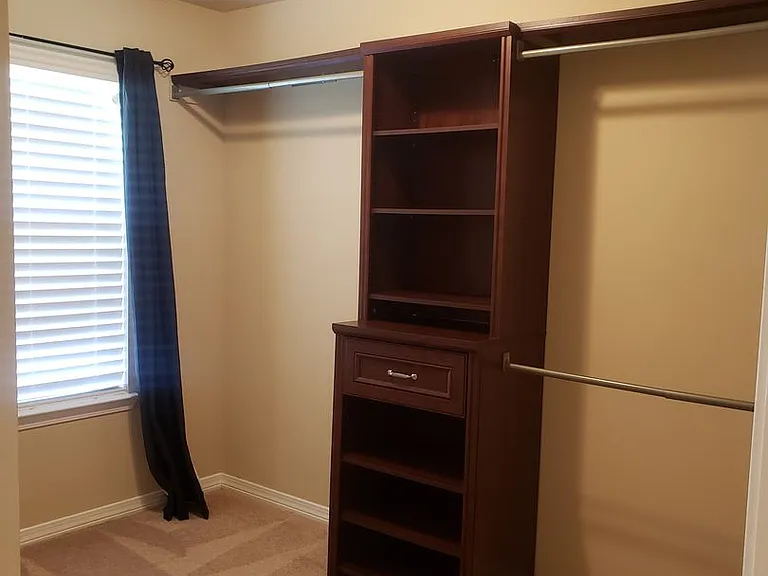 7160 Blue Jack Dr — Photo 4