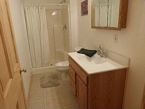 2nd image of 844 Sugarbush Ln