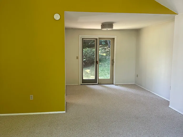 18109 NE 100th Ct — Photo 7