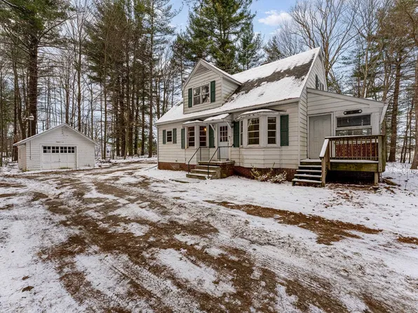 3935 N Hemlock Rd, Hemlock, MI 48626