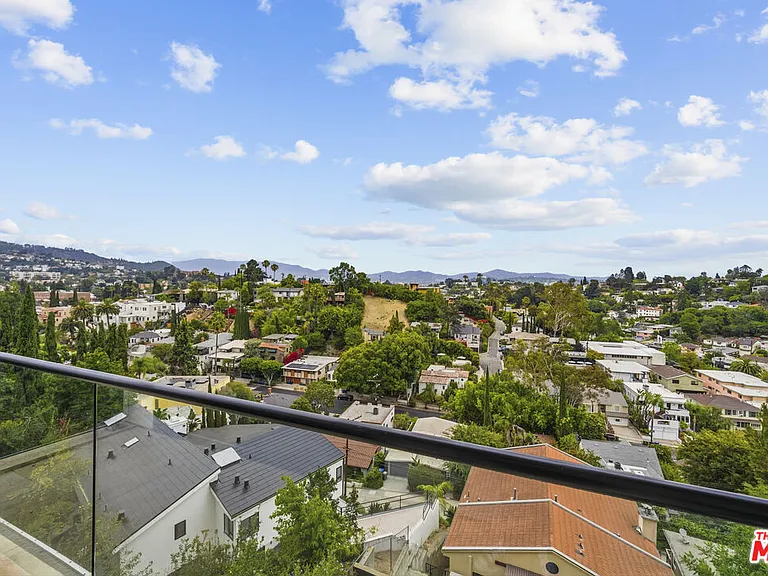 2388 Lyric Ave — Photo 29