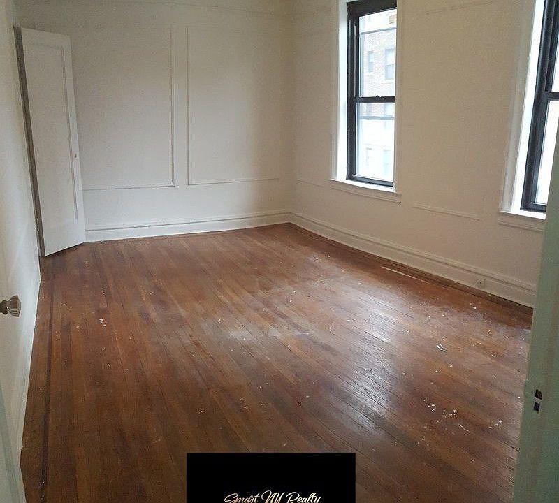 2nd image of 724 E 27th St APT 5H