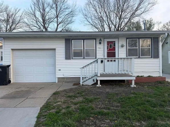 96 Sargent St, Akron, IA 51001