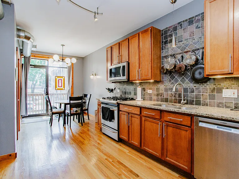 4106 N Mozart St #1W — Photo 7