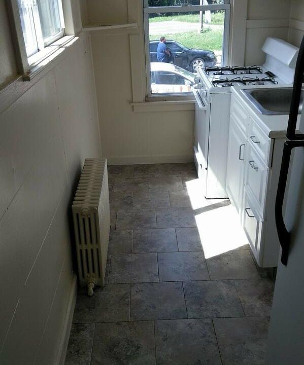 2nd image of 112 Brook St #A1