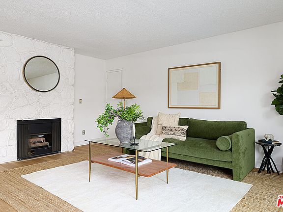 2nd image of 3325 Bagley Ave APT 107