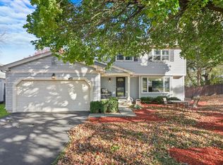 783 Shenandoah Dr, Carol Stream, IL