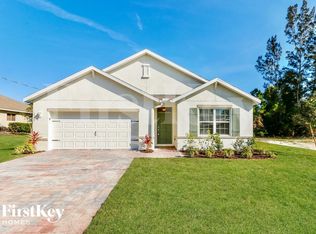 1715 SW 19th Pl, Cape Coral, FL 33991