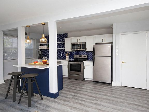 Breakfast Bar