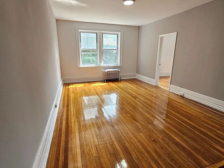 790 Clinton Ave #2D — Photo 5