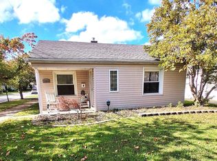 13246 Irene St, Southgate, MI 48195
