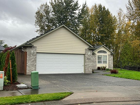 3rd image of 9436 NE Blue Heron Ct