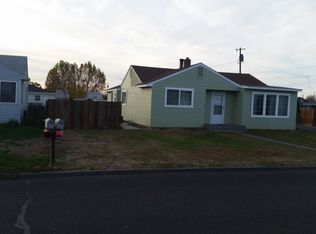 138 S 11th Ave, Othello, WA 99344