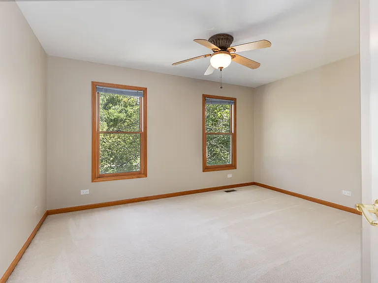 1018 Stockton Ct — Photo 36