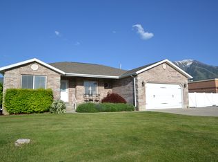 947 S 250th St W, Salem, UT 84653