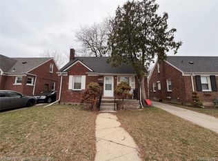 19793 Hubbell St, Detroit, MI 48235