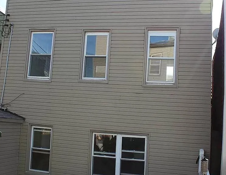 1205 11th St #2 — Photo 23