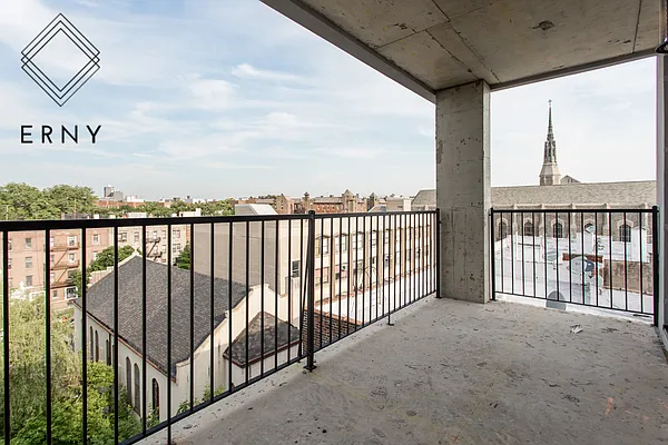 Rented by ERNY LLC | media 4