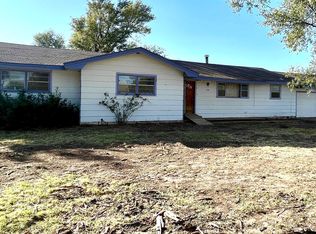 306 N A St, Tyrone, OK 73951