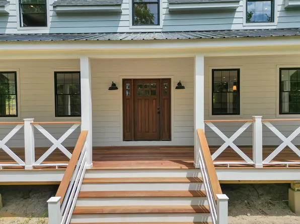 58 Smith Road, Avon, CT 06001