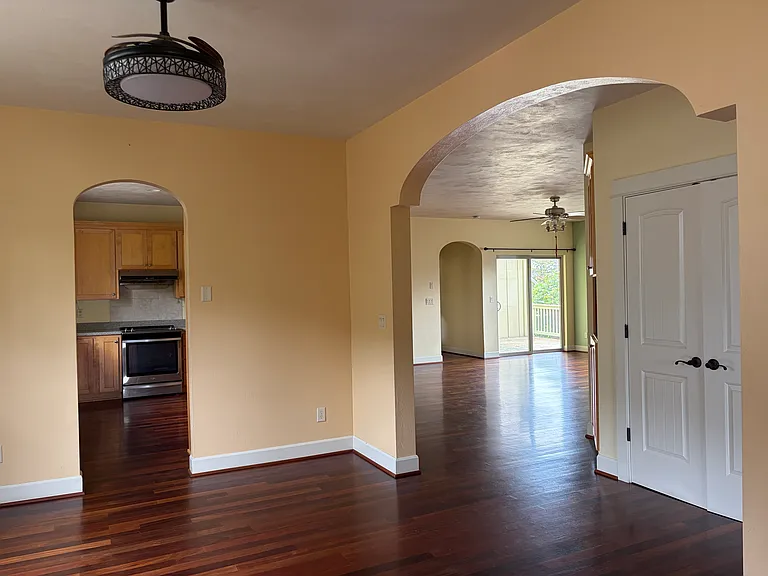 2659 Hendricks Ridge Dr — Photo 9