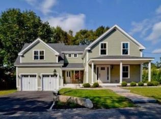 96 Church St, Holliston, MA 01746
